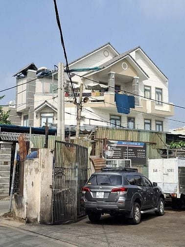 Bán nhà 2 mặt tiền đường 42 Bình Trưng Đông Quận 2 giá 22 tỷ