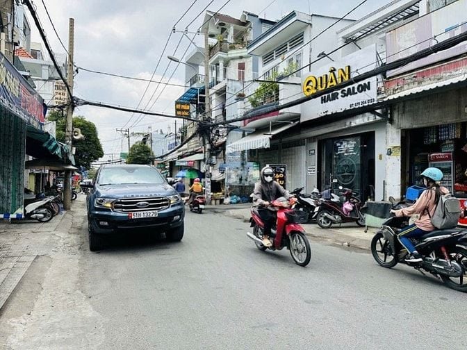 Bán nhà 4 tầng 2 Mặt tiền kinh doanh trục Thống Nhất, P11. CV Làng Hoa