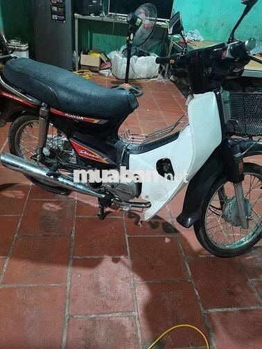 Cần bán xe honda dream thái máy làm lại