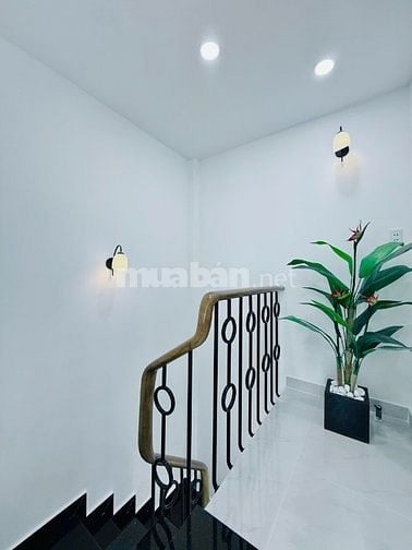 CHÍNH CHỦ BÁN NHÀ NHỎ XINH GÒ VẤP 2LẦU GẦN SÂN BAY FULL NỘI THẤT