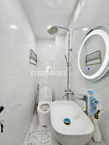 CHÍNH CHỦ BÁN NHÀ NHỎ XINH GÒ VẤP 2LẦU GẦN SÂN BAY FULL NỘI THẤT