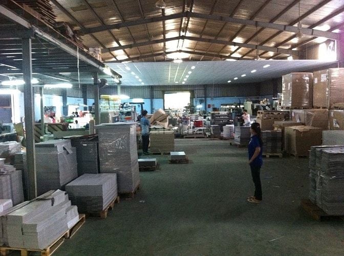 CẦN 2 THỢ IN 5 NĂM KN LÀM TẠI TÂN PHÚ