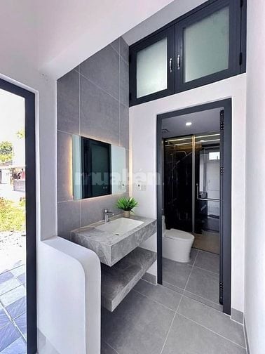 Bán nhà ngay Tây Thạnh Tân Phú. Giá 2 tỷ 230tr/70m2 , sổ hồng riêng