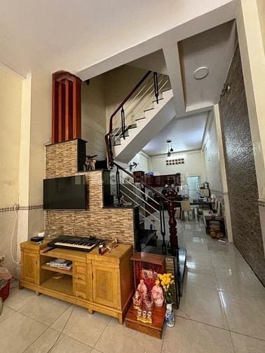 Bán nhà HXH đường Tỉnh Lộ 10 – khu Tên Lửa, Dt: 4,2x13m, 3 tầng