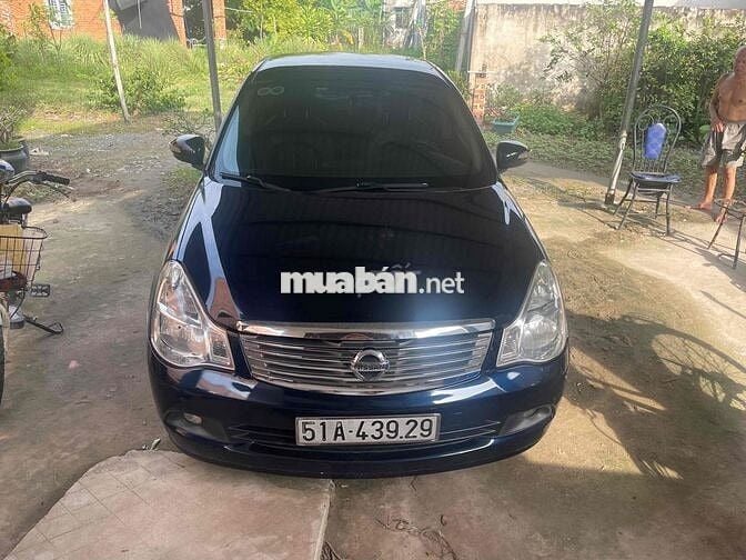 Nissan BlueBird 2009 - 77000 km