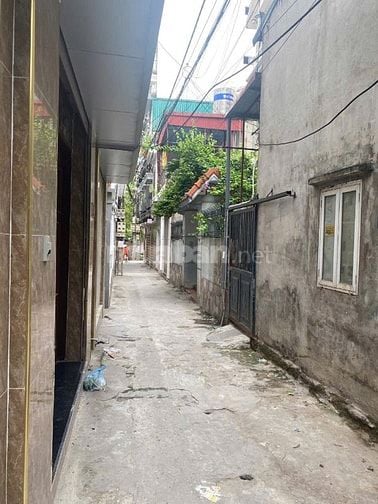 Cho thuê nhà 24m2 5 tầng bằng B