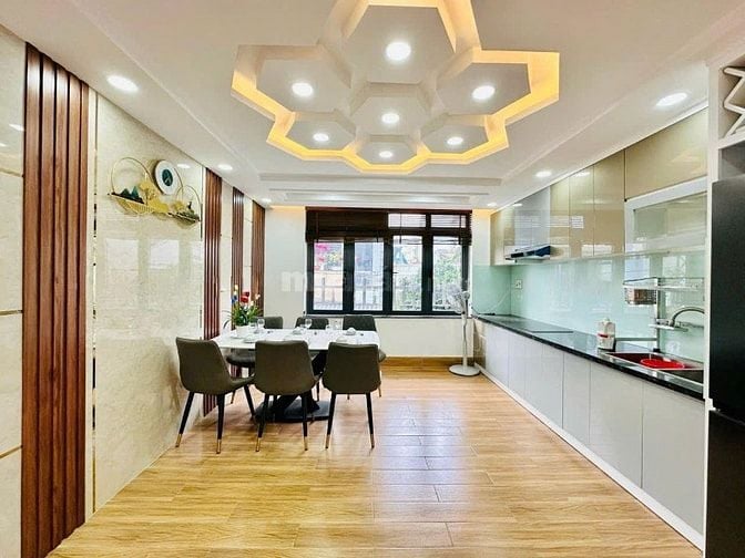 Bán nhà DT 58m2 đường Tô Ngọc Vân P. Thạnh Xuân Q12 giá 2tỷ250tr