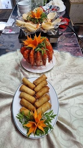 Tuyển phụ bếp NH Hải Sản 02 Seafood đường Song Hành