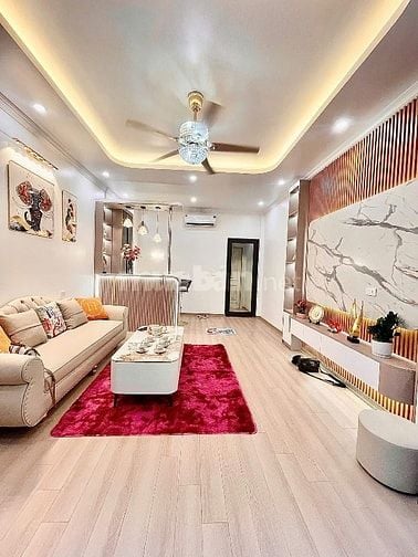 Thái Hà, mới kính koong, sổ vuông, ngõ rộng, gần phố, thang máy êm