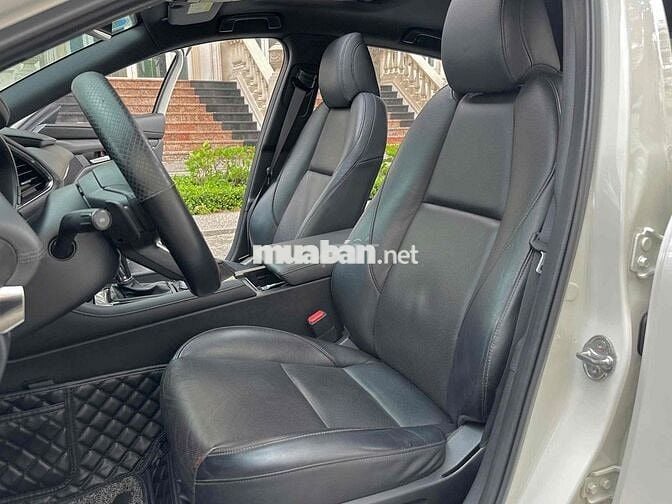 Mazda 3 2020 Sport 1.5L Premium - 60000 km