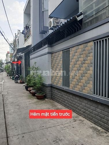 CHÍNH CHỦ: Nhà 2 MT 4*18m, 3 tầng, hẻm ô tô thông 703  HL2 - HH 1%