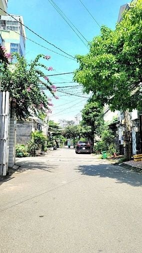  iá rẻ nhất khu vực! Nhà 72m², 4Pn,– Hẻm xe hơi Bùi Đình Tuý