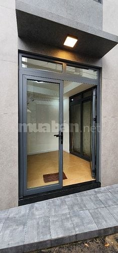 Nhà xây mới 2 tầng, hẻm xe hơi.