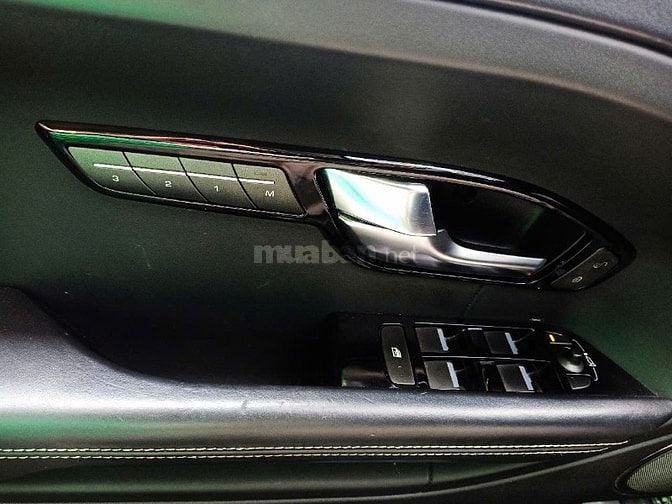 Bán rẻ LAND ROVER EVOQUE DYNAMIC SPORT 2013 ZIN TUYỆT ĐẸP!