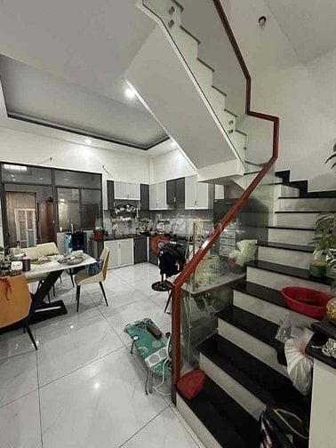NHÀ 3 TẦNG HXH THÔNG - TÂN SƠN NHÌ - DT 70M2 - GIÁ 6 TỶ NHỈNH