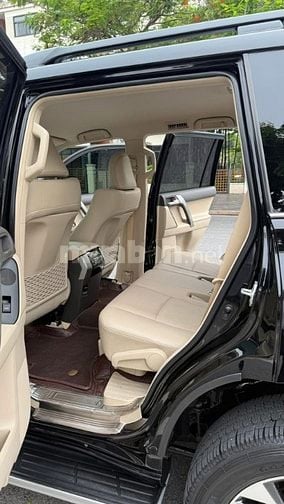 Toyota Prado VX Model 2022, 1 chủ. Xe cực mới.