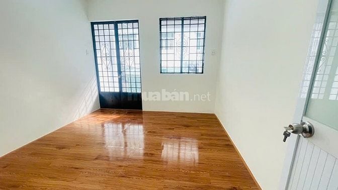 Nhà 2 lầu HXH 8m Lê Văn Việt, Hiệp Phú, Quận 9-60m2-Ngay chợ -5,1tỷ