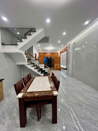 📢 BÁN NHÀ ĐẸP PHUN NỘI THẤT MỚI- Xã XTĐ-HM , BÁN GẤP