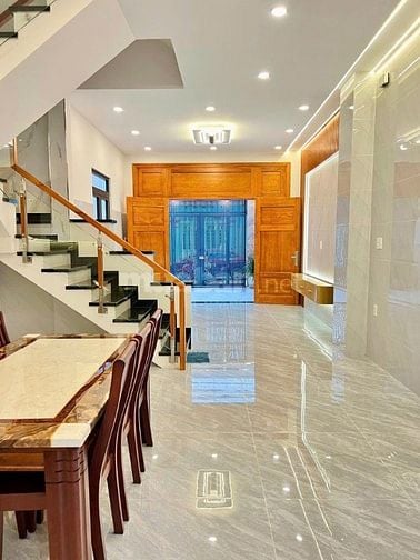 📢 BÁN NHÀ ĐẸP PHUN NỘI THẤT MỚI- Xã XTĐ-HM , BÁN GẤP