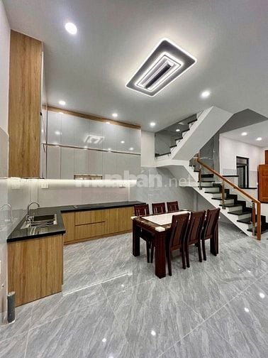 📢 BÁN NHÀ ĐẸP PHUN NỘI THẤT MỚI- Xã XTĐ-HM , BÁN GẤP