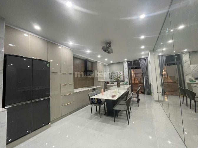 SIÊU PHẨM NHÀ PHỐ KINH DOANH ĐẮC ĐỊA - FULL NỘI THẤT CAO CẤP - GIÁ CHỈ
