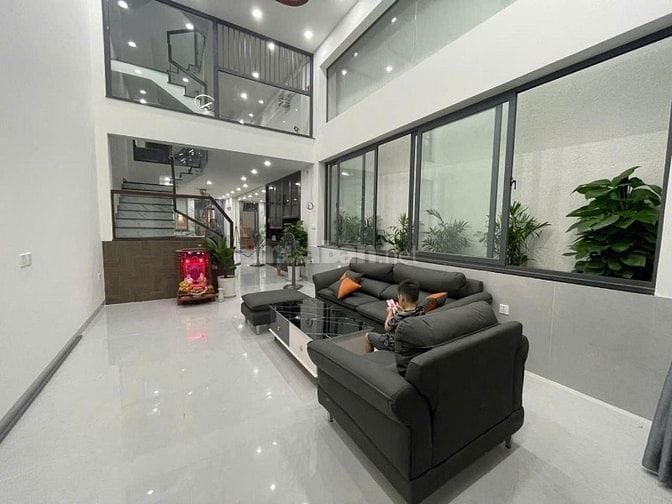 SIÊU PHẨM NHÀ PHỐ KINH DOANH ĐẮC ĐỊA - FULL NỘI THẤT CAO CẤP - GIÁ CHỈ