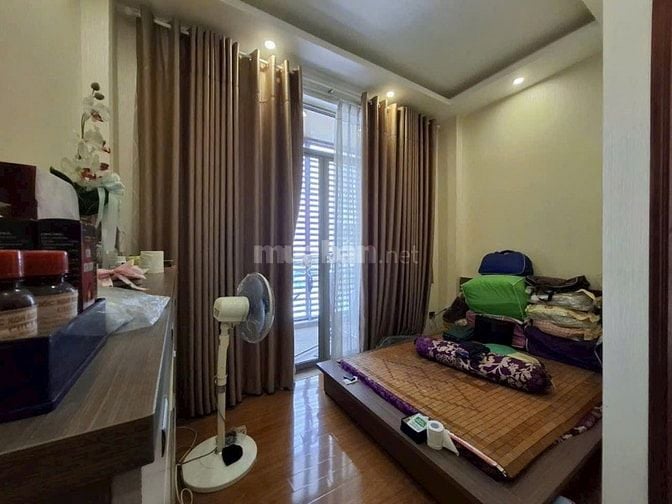 Bán gấp nhà số 15/43 Hoàng Hoa Thám, Phường 13, Quận Tân Bình