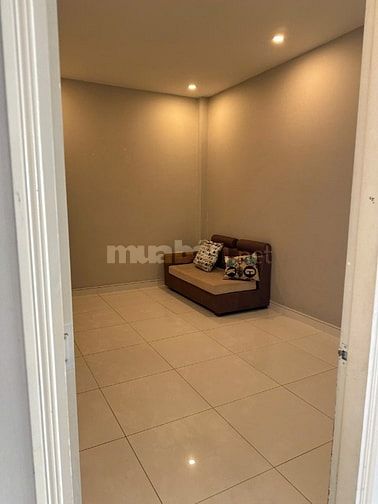Bán nhà mặt tiền đường Nguyễn Xí 142,5m2