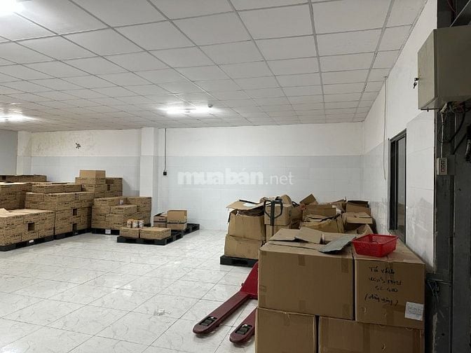 Bán nhà kho đường kênh A, Lê Minh Xuân, Bình Chánh