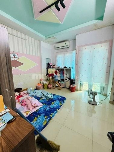Nhà đẹp DT:3,8x13m CAO CẤP hẻm Nguyễn Tư Giản, P12, Q.Gò Vấp.