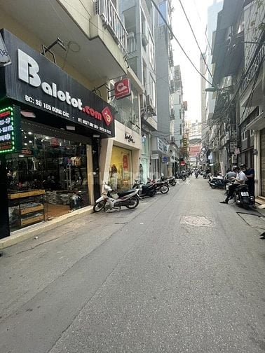 Bán nhà chính chủ mặt phố Đông Các - Đống Đa 70m2* 4 tầng Giá 29,8 tỷ