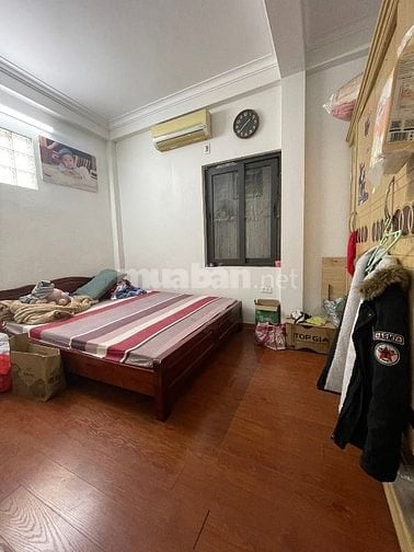 Chính chủ bán nhà Đội Cấn: 4 tầng, 3 ngủ, 3wc