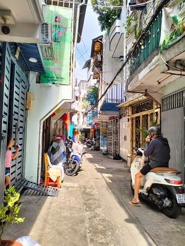 Cần bán nhà HXH 46/41/71 đường Vườn chuối ,P, 4.Quận,3. 