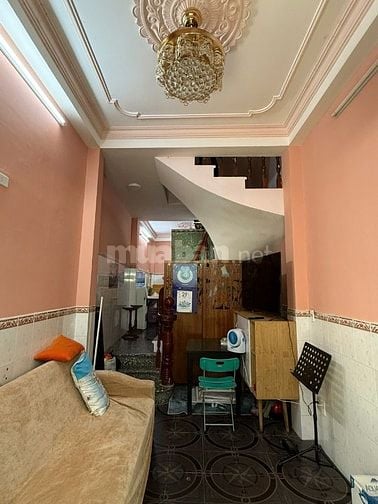 Cần bán nhà HXH 46/41/71 đường Vườn chuối ,P, 4.Quận,3. 