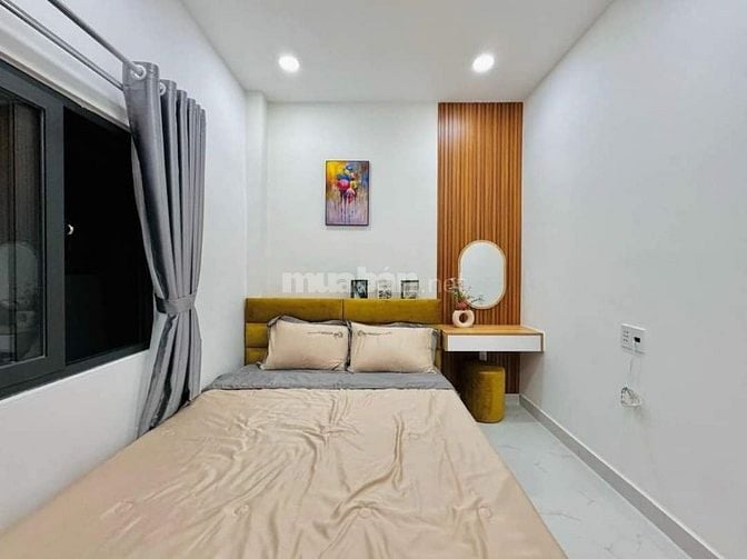Bán nhanh căn nhà 70m2 đ.Đào Tông Nguyên, Quận 7. Giá 3,18 tỷ/70m2,HXH