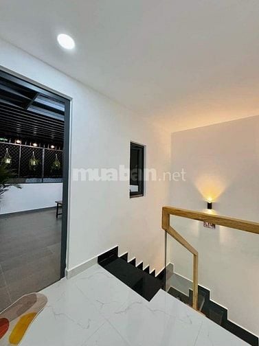 Bán nhanh căn nhà 70m2 đ.Đào Tông Nguyên, Quận 7. Giá 3,18 tỷ/70m2,HXH