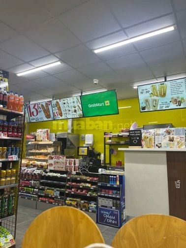 CỬA HÀNG CHỊ LAN MỚI KHAI TRƯƠNG CẦN TUYỂN NV TẠP VỤ , ĐÓNG GÓI SP