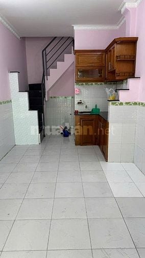 Cho thuê nhà mặt tiền hẻm 35 Nguyễn Văn Quỳ Quận 7