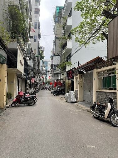Bán nhà chính chủ mặt ngõ Hào Nam 58,3m2* 4 tầng* MT 5m giá 10,5 tỷ 