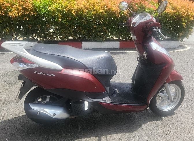 CẦN BÁN XE HONDA LEAD ĐỜI 2016 MÀU ĐỎ MẬN