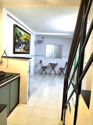 P10 - Quận 10 - Lô Góc Thoáng Mát - Hẻm Thông Tứ Phía - Giá 2,85 Tỷ
