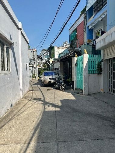 Chính chủ bán nhà hẻm xe hơi thông 578/72 Lê Quang Định. 