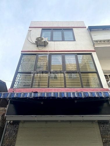 Cho thuê nhà ngõ MAI ĐỘNG 30m2 x 3 tầng, mặt tiền 5m kinh doanh được
