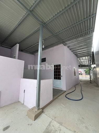 Cho thuê mặt bằng, nhà ở tại khu phố 10, phường Hưng Long
