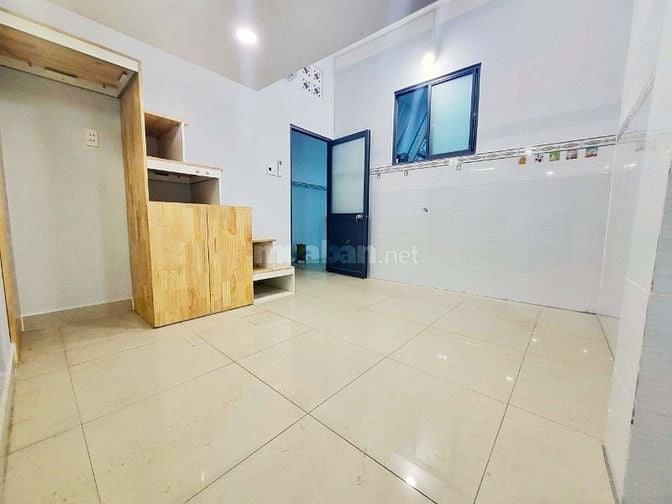 Phòng Duplex Có Cửa Sổ - Cách ĐH CN4 chỉ 1km (NEW)