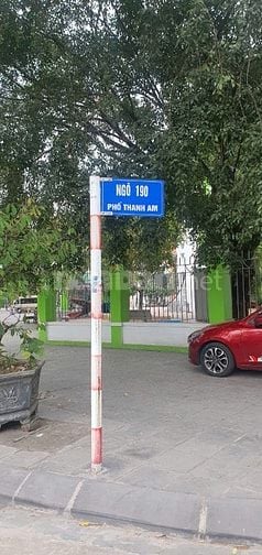 Nhà Đẹp Thanh Am 38m x 7 tầng, thang máy, ô tô vào nhà