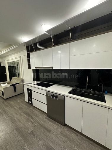 NHÀ ĐỐNG ĐA SÁT HỒ - GẦN OTO TRÁNH - 6 TẦNG THANG MÁY 