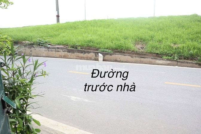  BÁN NHÀ MẶT ĐƯỜNG NGỌC THUỴ - Ô TÔ ĐỖ CỬA - 60 m2 x 4 tầng 