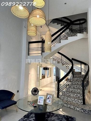 BÁN NHÀ PHĂM NGỌC THẠCH- P6- HXH SAU CĂN MẶT TIỀN - KHU VIP HỒ CON
