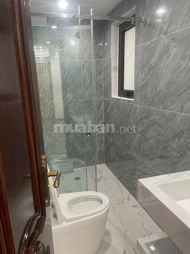 Bán nhà ngõ 204 đường Trung Hòa- Cầu Giấy, 6 tầng thang máy, lô góc